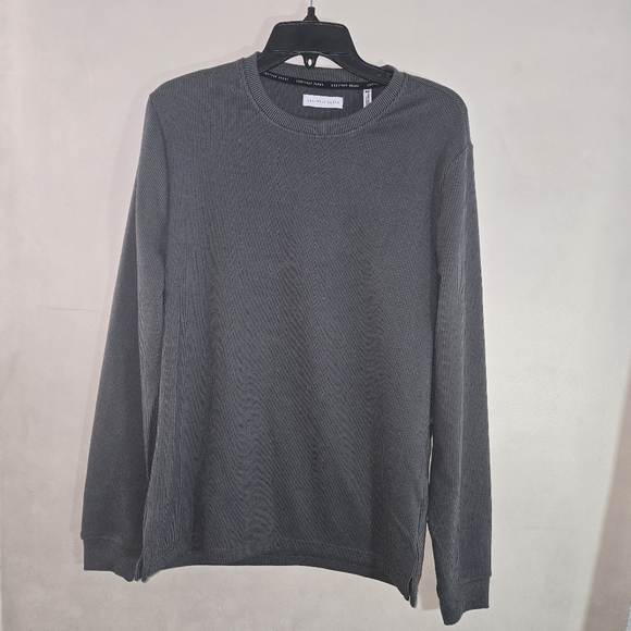 Geoffrey Beene Gray Crewneck Sweater - Picture 1 of 7